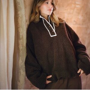 Parke oversized pullover fleece in chocolate brown